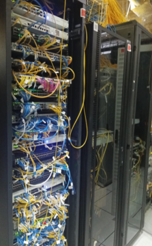 Instalasi panel jaringan